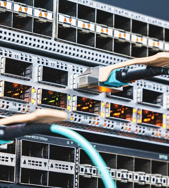 lightsaber-collection-T-IN5o3kxyA-unsplash (1)